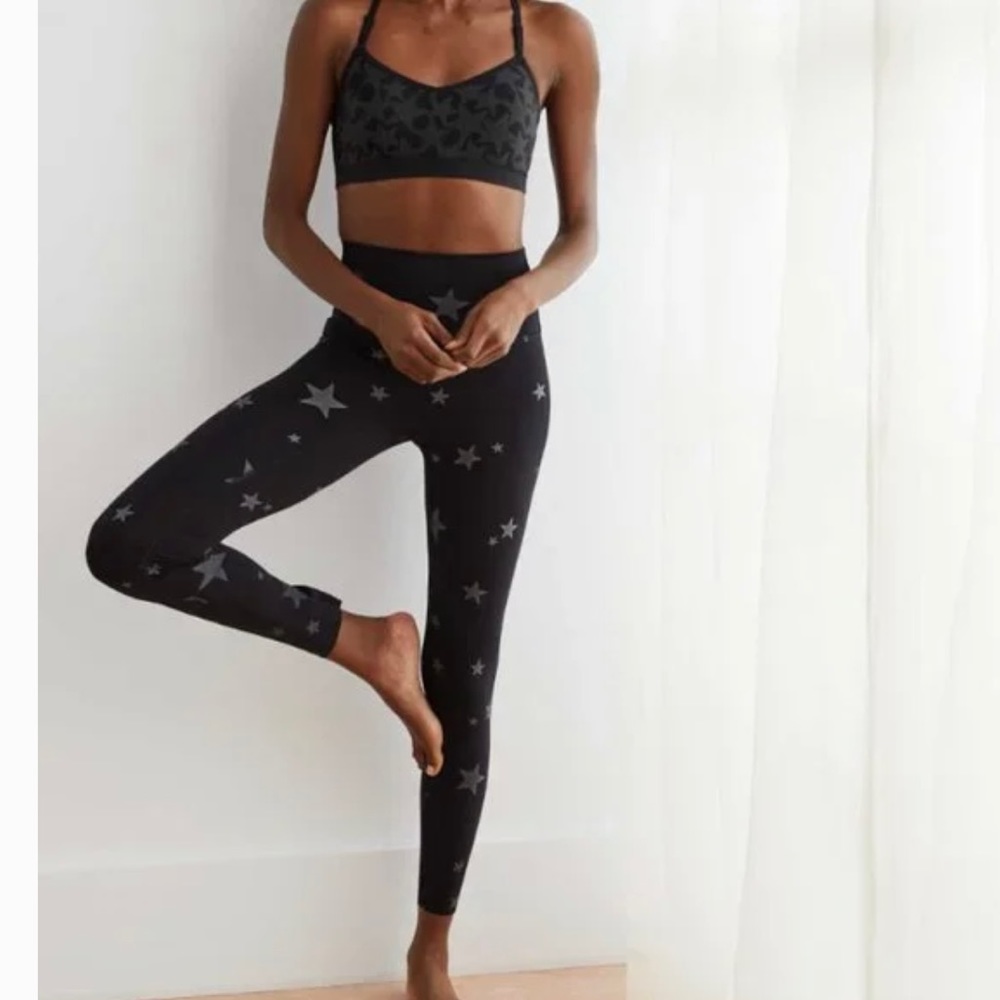 Aerie Chill Play Move Star Leggings Size Large